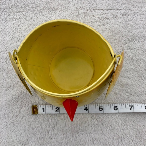 Funky Chicken Easter Basket W/Handle Metal - Picture 2 of 9